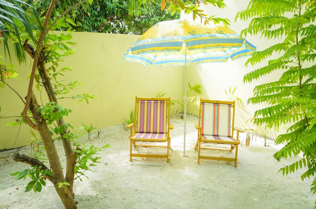 Whale Shark Inn Maamigili Extérieur photo