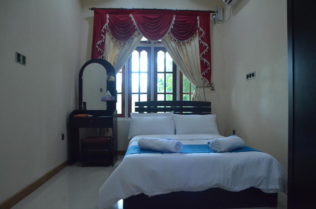 Whale Shark Inn Maamigili Extérieur photo